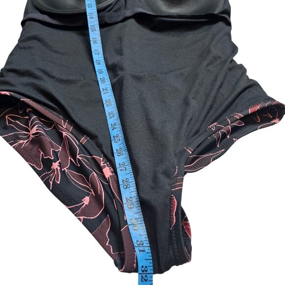 Eddie Bauer Ruched Shaping One Piece Swimsuit Size XXL0 - Picture 8 of 9